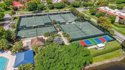 5155 Pine Drive Boynton Beach FL 33437