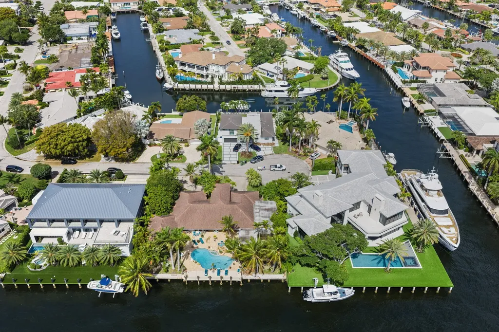 3260 NE 56th Court Fort Lauderdale FL 33308