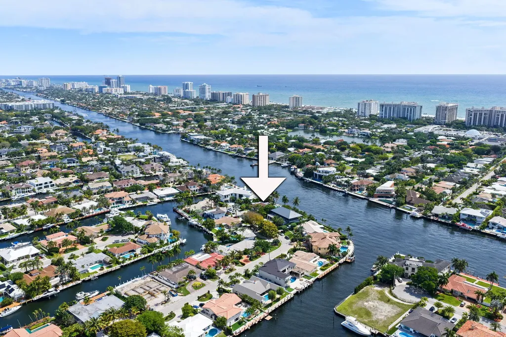 3260 NE 56th Court Fort Lauderdale FL 33308