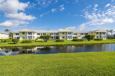 356 Grove Isle Circle Vero Beach FL 32962
