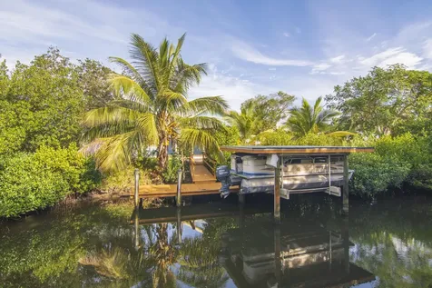 356 Grove Isle Circle Vero Beach FL 32962