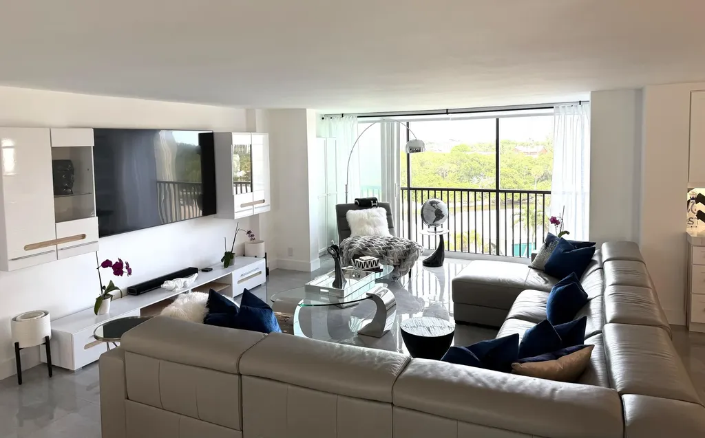1627 Riverview Road Deerfield Beach FL 33441