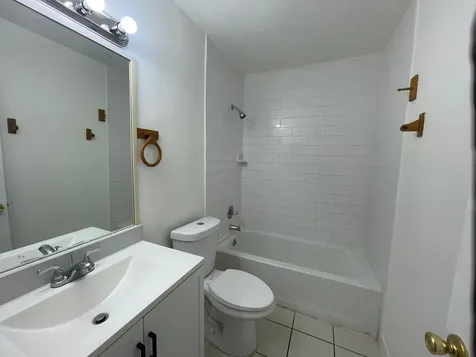 7624 SW 10th Street North Lauderdale FL 33068