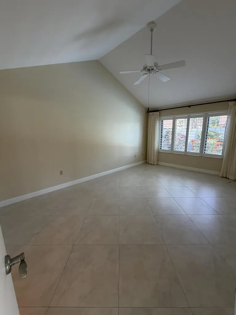 2805 Farragut Lane West Palm Beach FL 33409