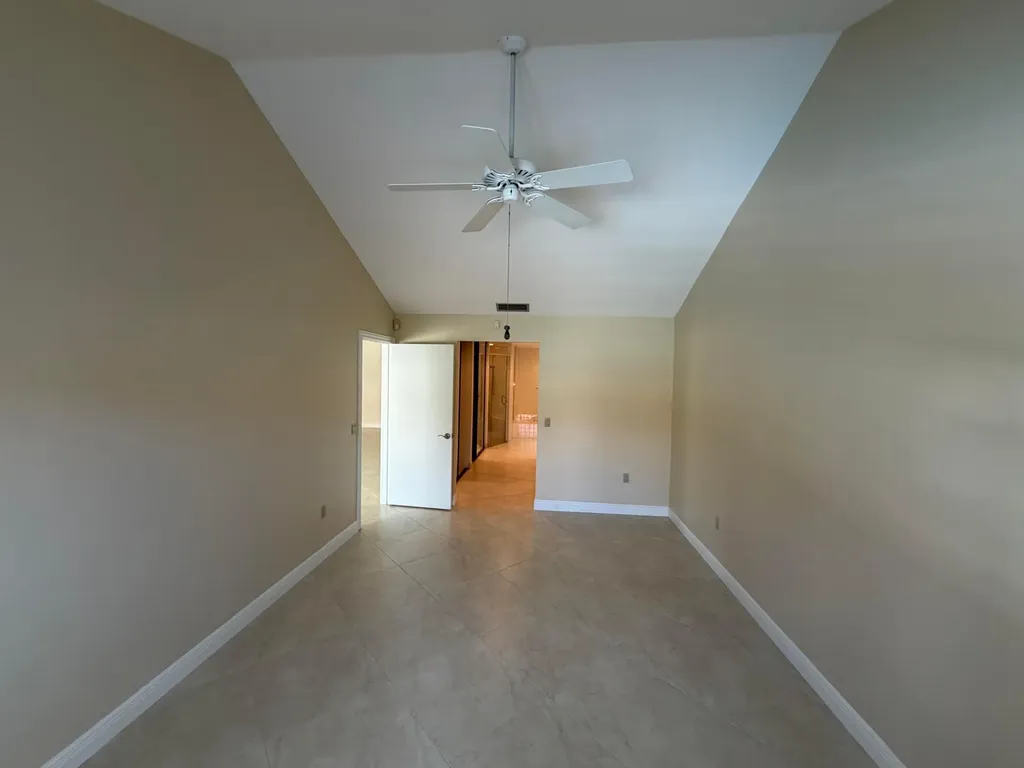 2805 Farragut Lane West Palm Beach FL 33409