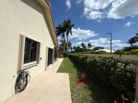 2805 Farragut Lane West Palm Beach FL 33409