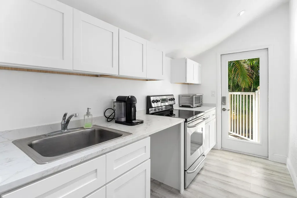 12328 85th Road N West Palm Beach FL 33412