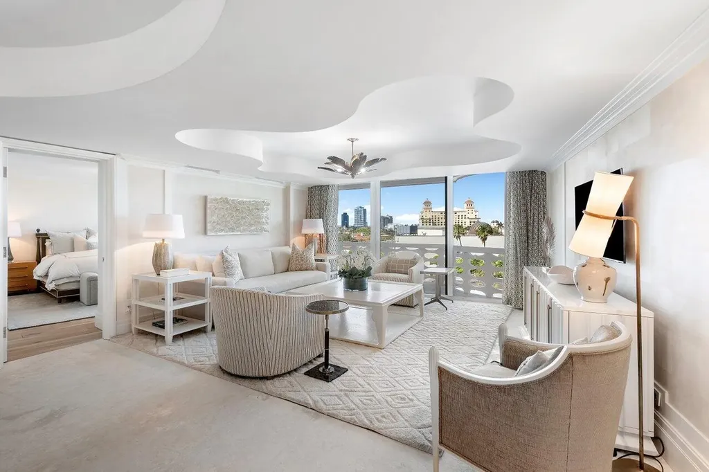 130 Sunrise Avenue Palm Beach FL 33480