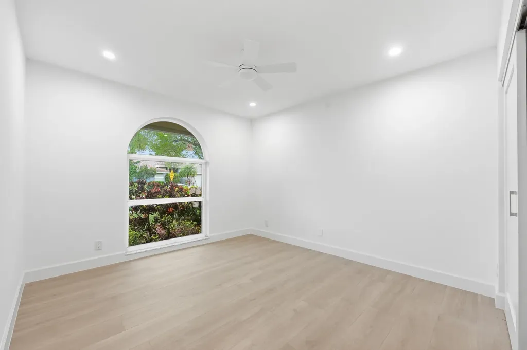 9677 N Springs Way Coral Springs FL 33076