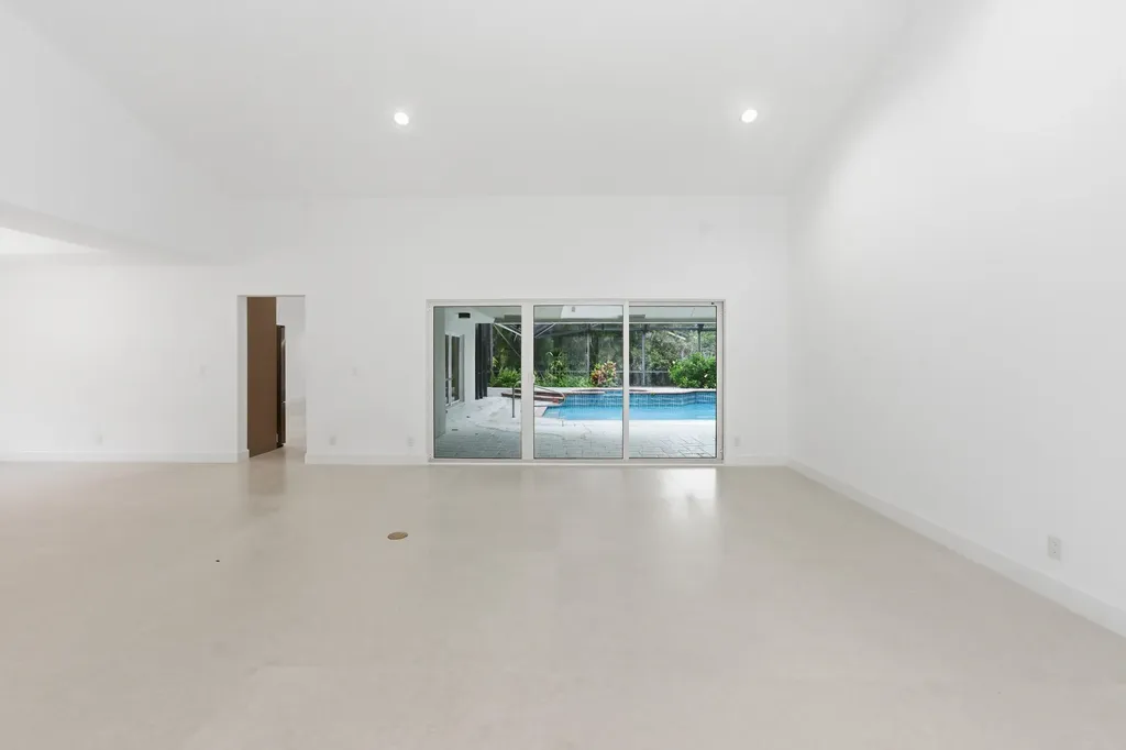9677 N Springs Way Coral Springs FL 33076