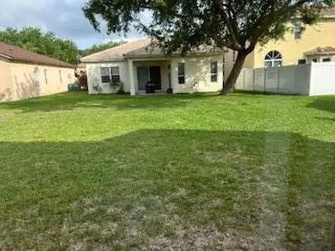 5642 Sunberry Circle Fort Pierce FL 34951