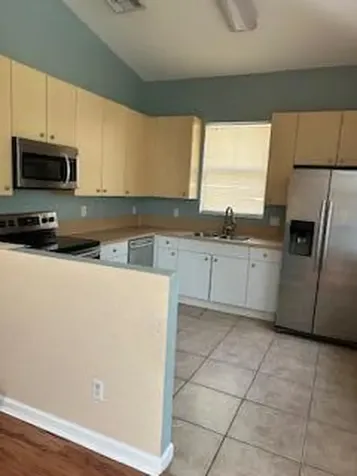 5642 Sunberry Circle Fort Pierce FL 34951