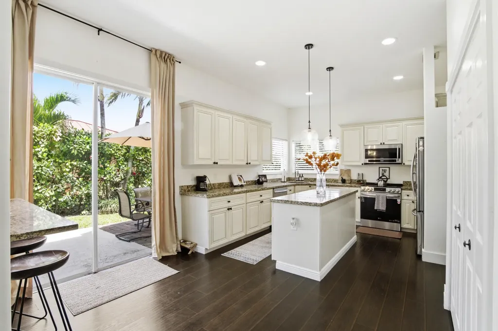 101 Mill Pond Lane Royal Palm Beach FL 33411