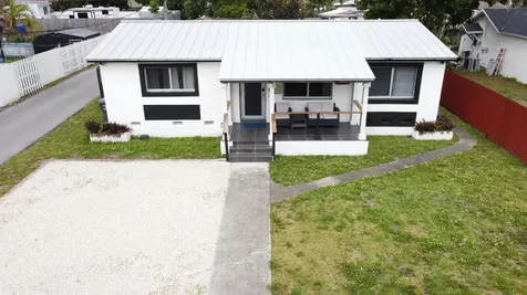 1324 N 24th Avenue Hollywood FL 33020