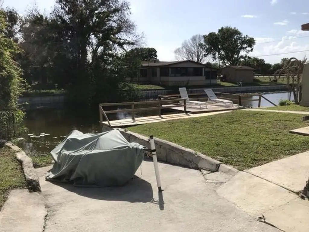 1038 8th Street Okeechobee FL 34974
