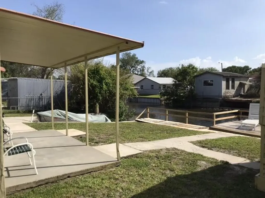 1038 8th Street Okeechobee FL 34974
