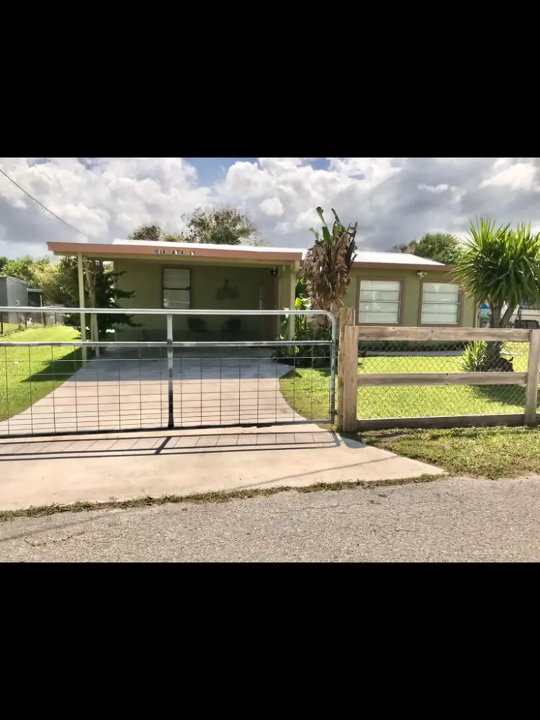 1038 8th Street Okeechobee FL 34974