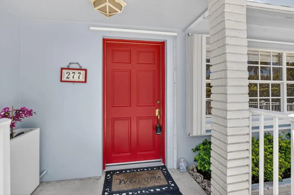 277 NW 3rd Court Boca Raton FL 33432