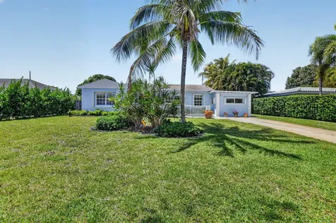 277 NW 3rd Court Boca Raton FL 33432