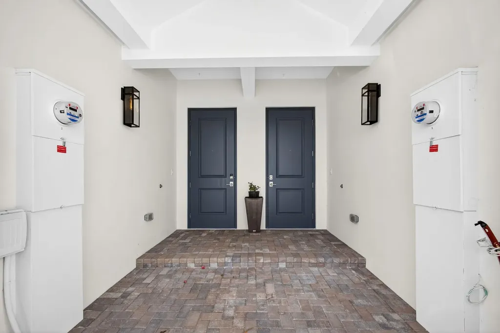125 Water Pointe Place Jupiter FL 33477
