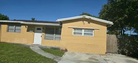 896 SW 64th Terrace North Lauderdale FL 33068