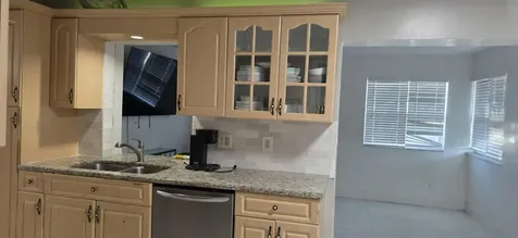 896 SW 64th Terrace North Lauderdale FL 33068