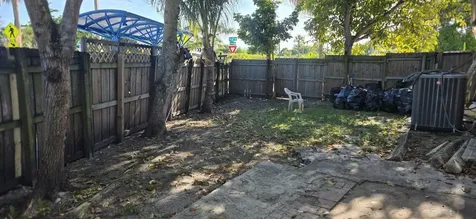 896 SW 64th Terrace North Lauderdale FL 33068