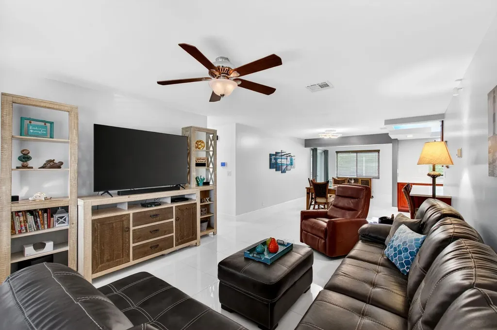1255 NW 44th Street Deerfield Beach FL 33064