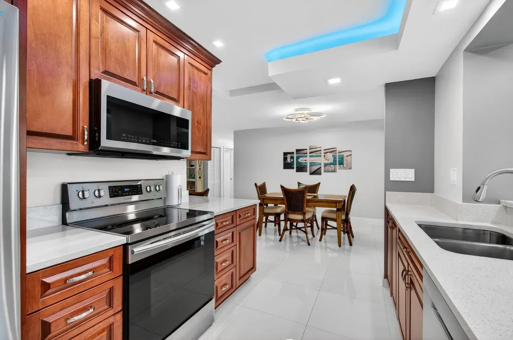 1255 NW 44th Street Deerfield Beach FL 33064