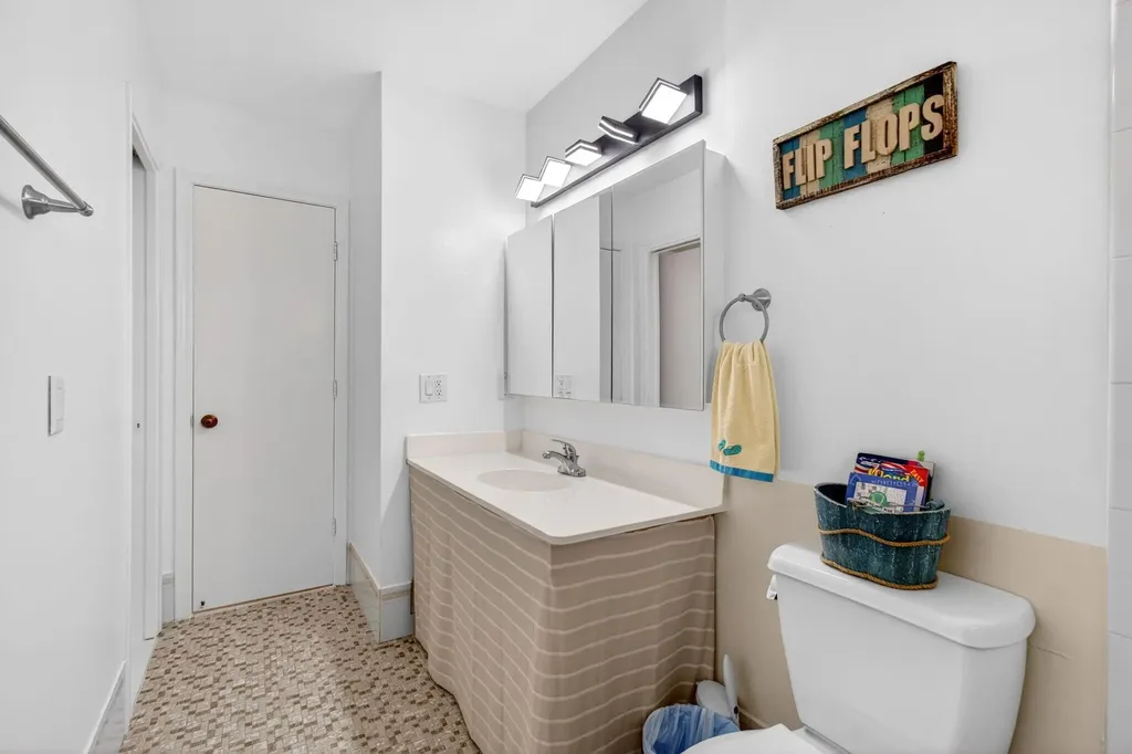 1255 NW 44th Street Deerfield Beach FL 33064