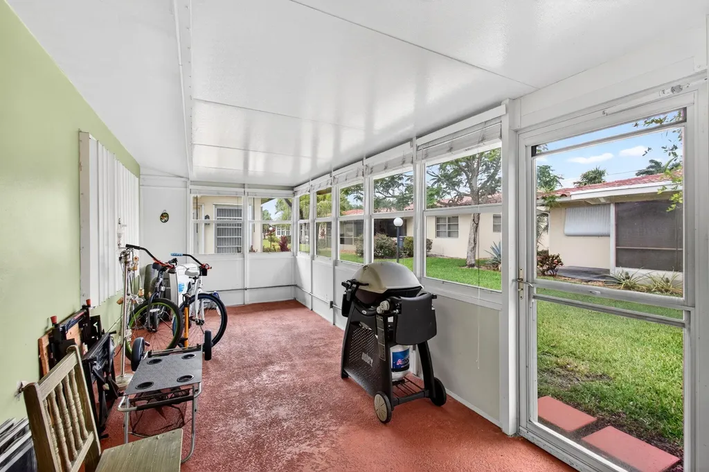 1255 NW 44th Street Deerfield Beach FL 33064