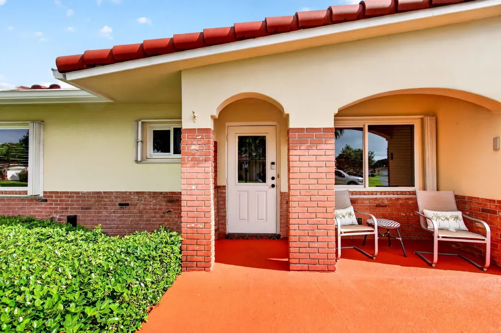 1255 NW 44th Street Deerfield Beach FL 33064