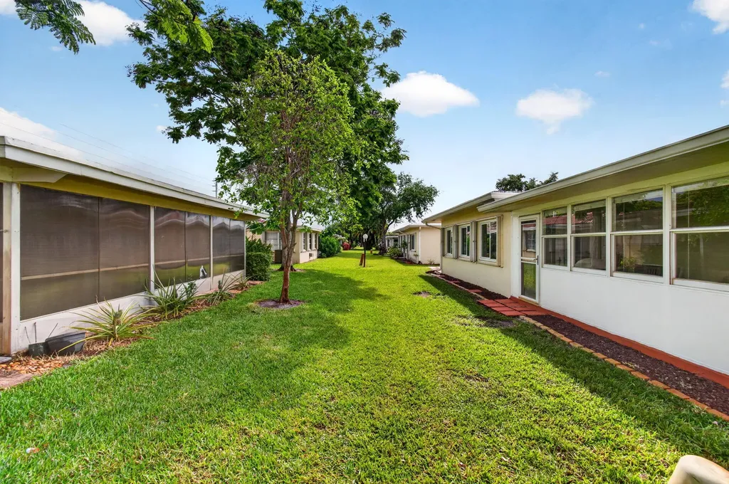 1255 NW 44th Street Deerfield Beach FL 33064