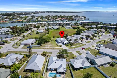1341 Bonefish Court Fort Pierce FL 34949