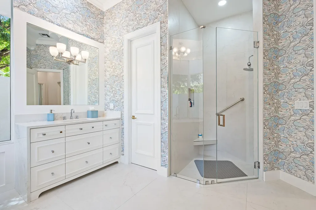 106 Commodore Drive Jupiter FL 33477