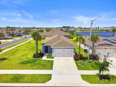 521 Cherimoya Street Fort Pierce FL 34981