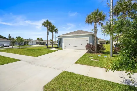 521 Cherimoya Street Fort Pierce FL 34981