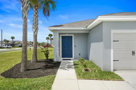 521 Cherimoya Street Fort Pierce FL 34981