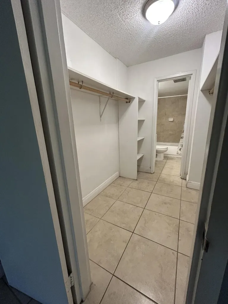 1805 Sans Souci Boulevard North Miami FL 33181
