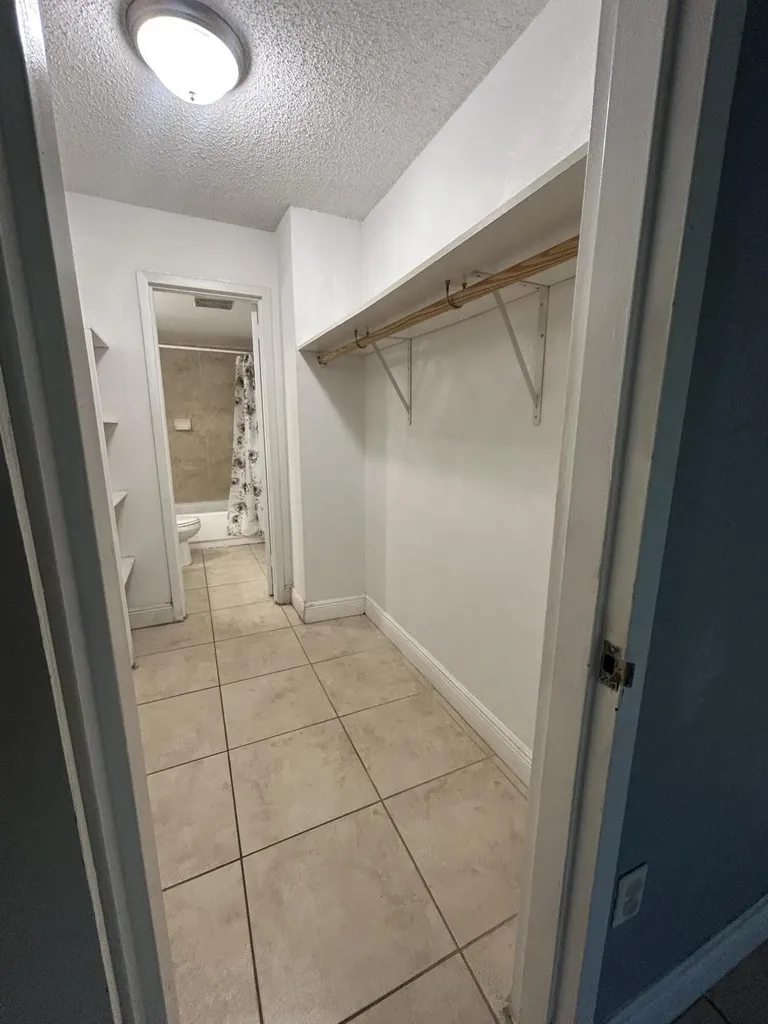 1805 Sans Souci Boulevard North Miami FL 33181