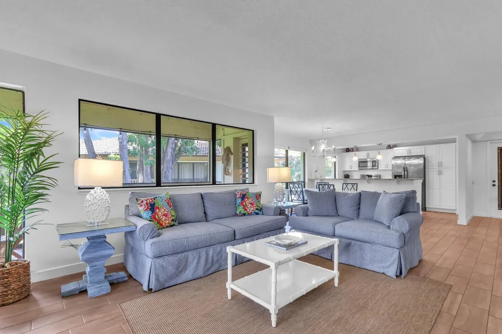 632 Brackenwood Cove Palm Beach Gardens FL 33418