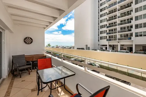 2076 S Ocean Drive Hallandale Beach FL 33009