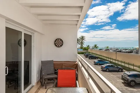 2076 S Ocean Drive Hallandale Beach FL 33009