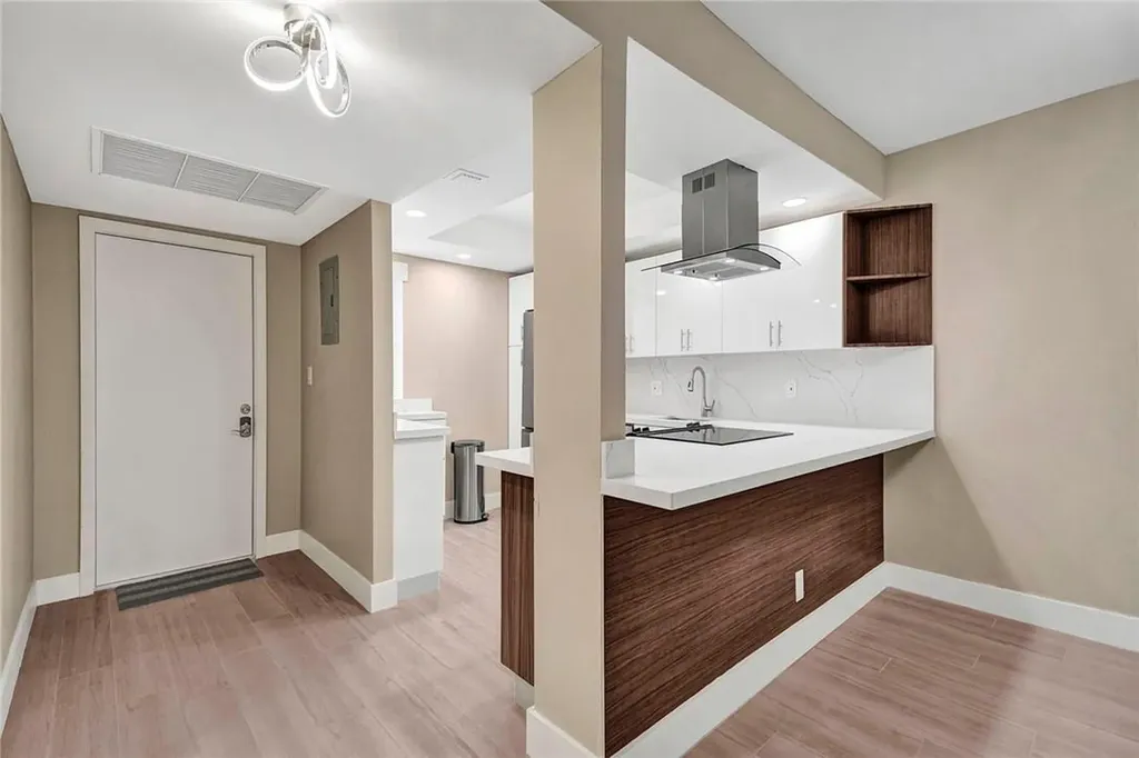 3051 S Palm Aire Drive Pompano Beach FL 33069
