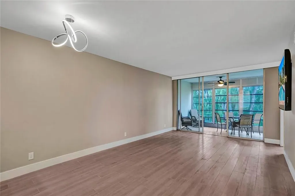 3051 S Palm Aire Drive Pompano Beach FL 33069