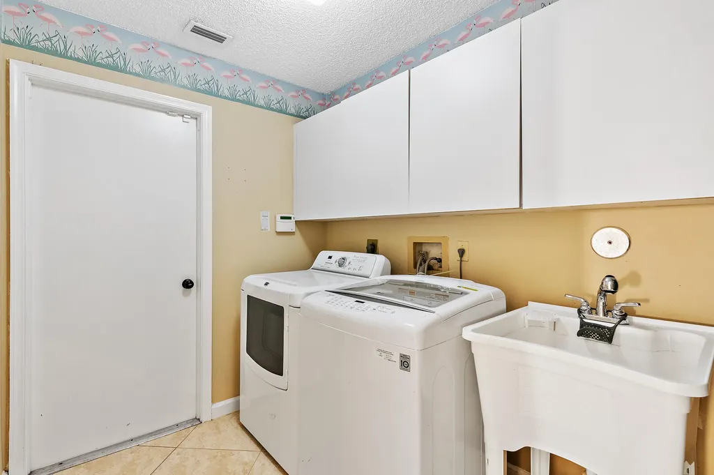 6051 NW 60th Avenue Parkland FL 33067