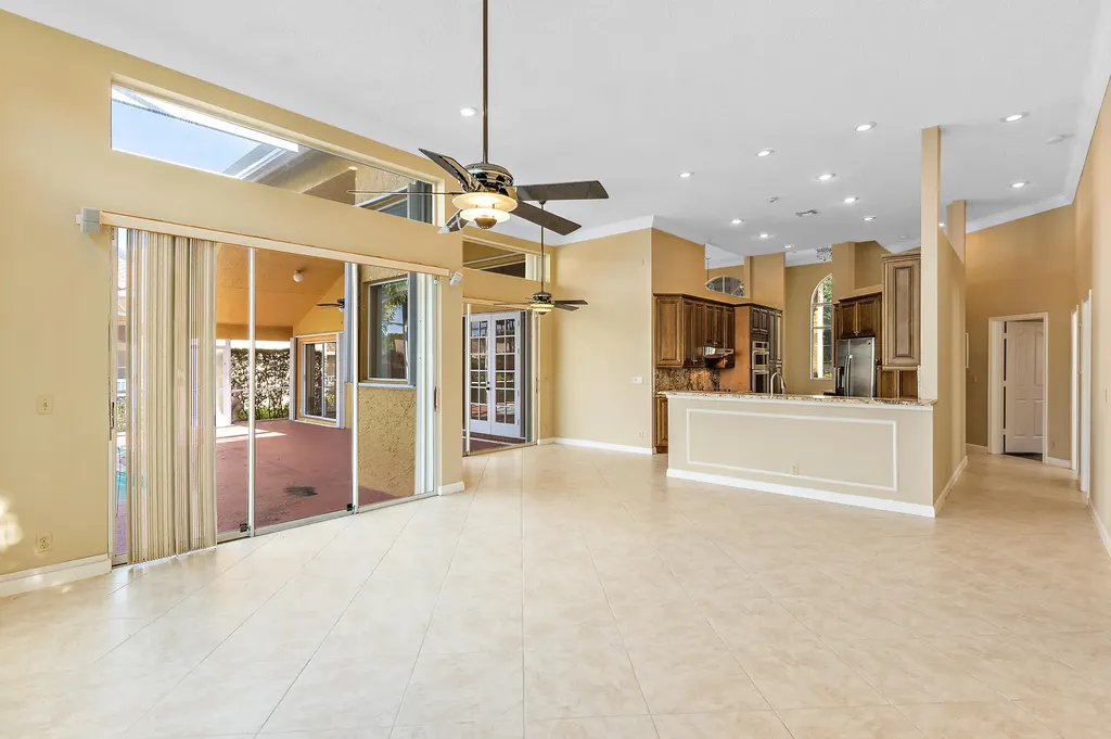6051 NW 60th Avenue Parkland FL 33067