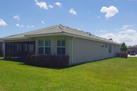 11441 SW Lake Park Drive Port St Lucie FL 34987