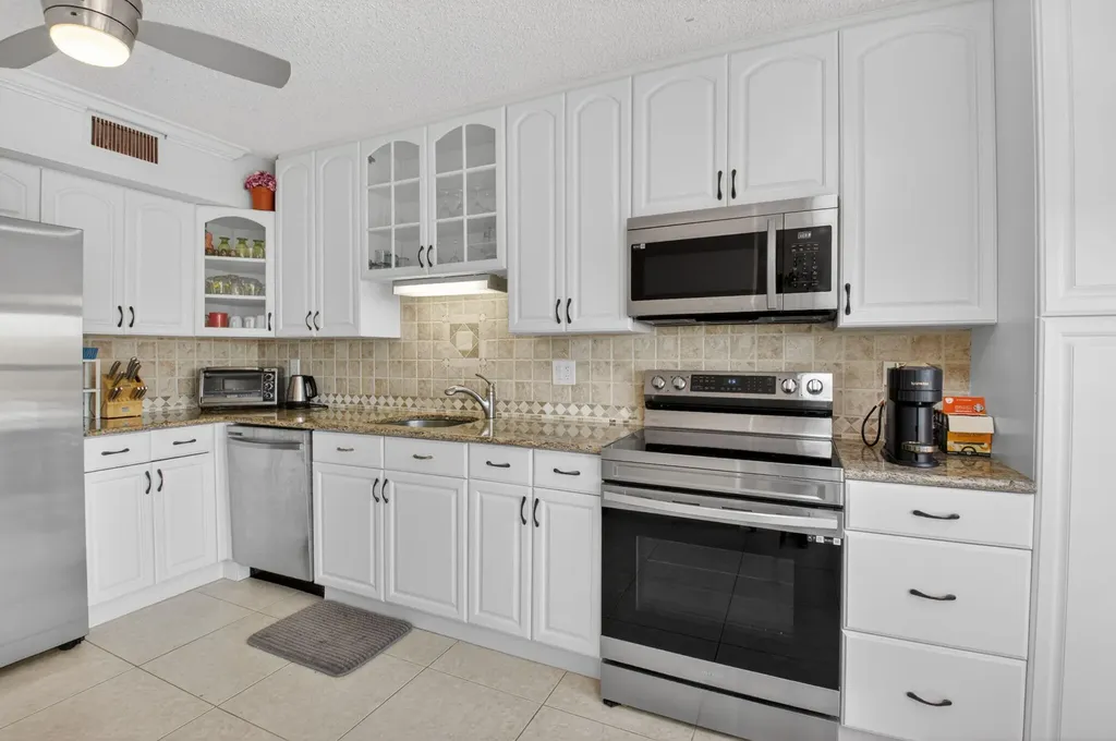 7129 Promenade Drive Boca Raton FL 33433