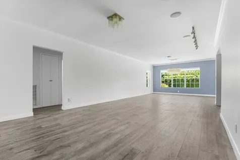 8934 Emerson Avenue Surfside FL 33154